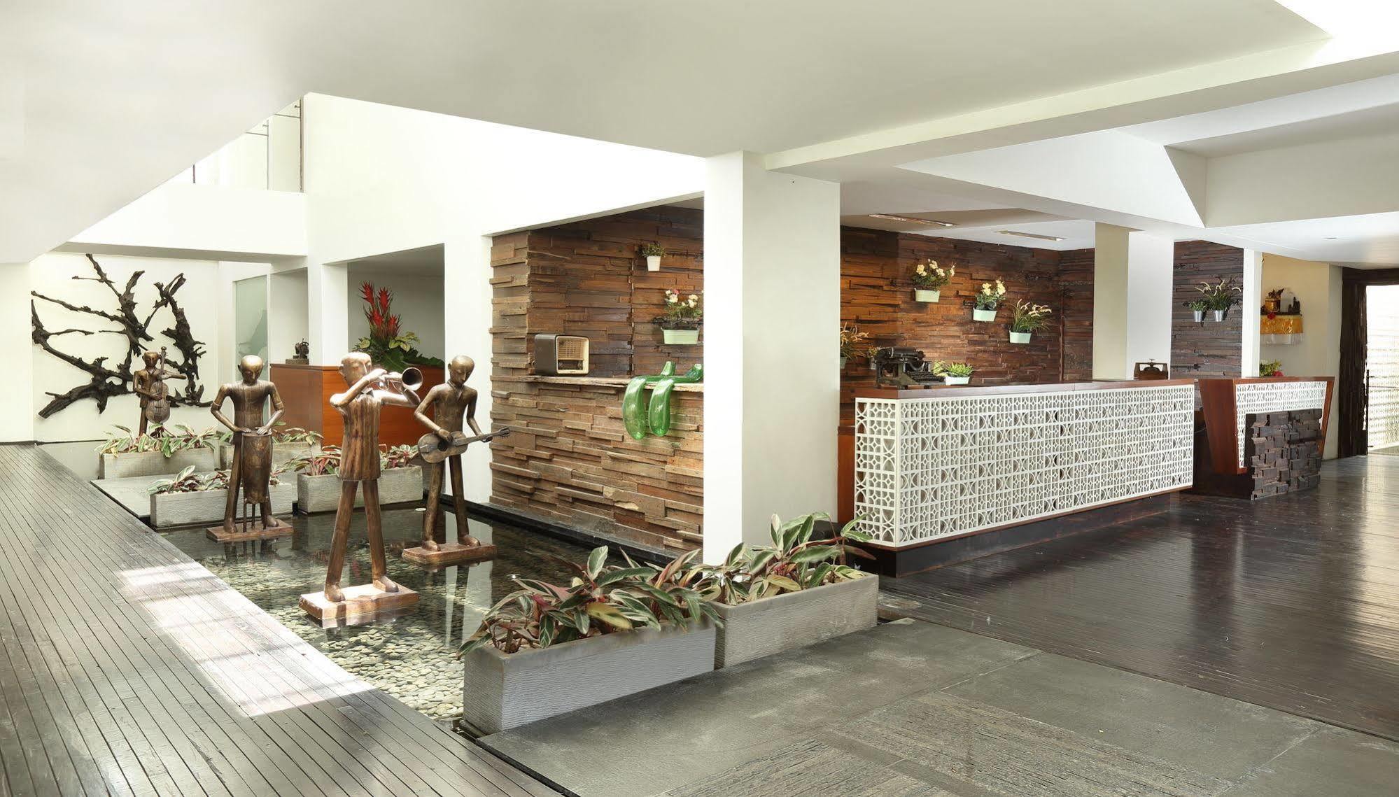 Hotel The Akmani Legian Exteriér fotografie